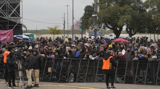 El Monumento ya recibe a los espectadores de la ceremonia de apertura