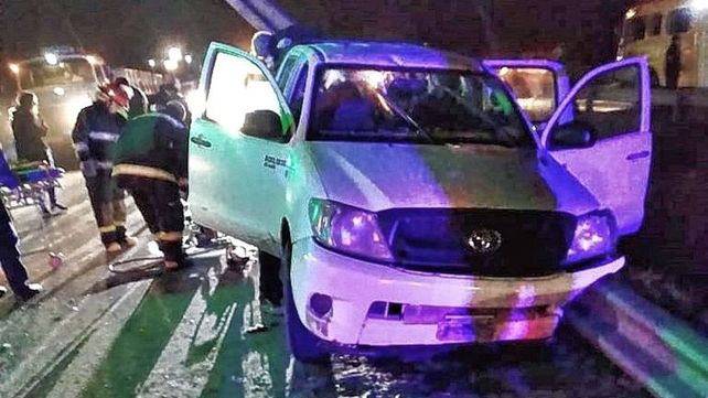 Conductor herido al chocar contra un guardarrail