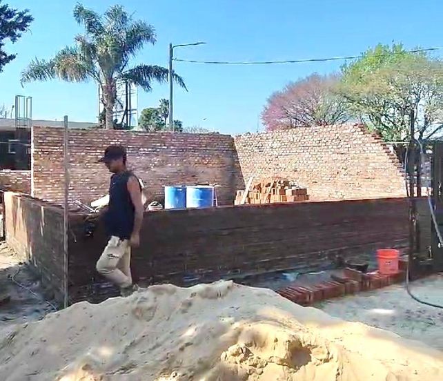 Roldán. La municipalidad junto con el gobierno provincial ha liderado un ambicioso plan de inversión en la infraestructura escolar de la ciudad