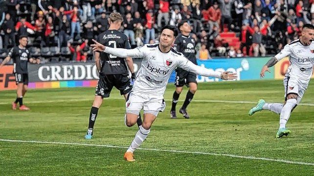 Lago reavivó la ilusión de Colón y ya piensa en Ferro: Será un lindo desafío