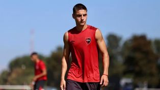 El defensor leproso Tomás Berardozzi regresó a España para jugar nuevamente en el club Arenteiro.
