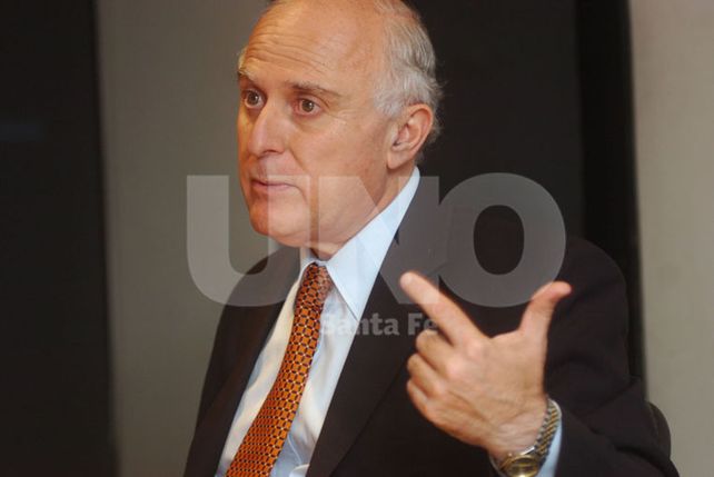 Lifschitz manifestó su “rechazo absoluto” a la instalación de ferias como La Salada en la provincia
