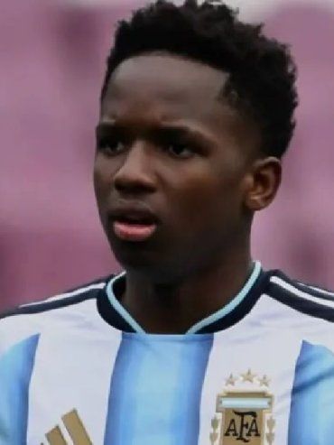 Debutó Kiki Ramos y la Selección Argentina Sub 17 venció a Ecuador con dos goles de pibes de Vélez