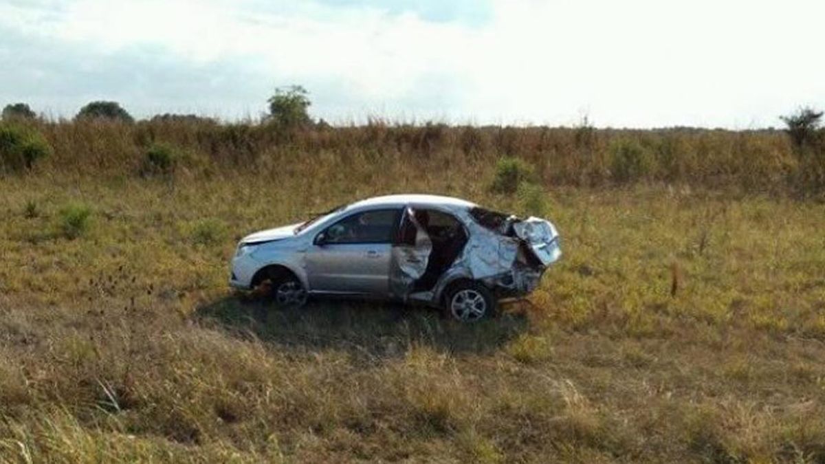 Una mujer y un bebé murieron en un violento vuelco en la ruta 12 y ...