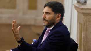 Los frentes de Pullaro: una puerta con Milei y una interna incómoda