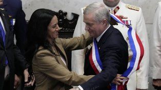 Kast juró como presidente de Chile y prometió orden donde hay caos