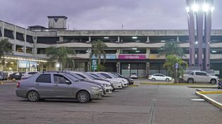 En la actualidad, salvo excepciones, los locales comerciales permanecen cerrados.