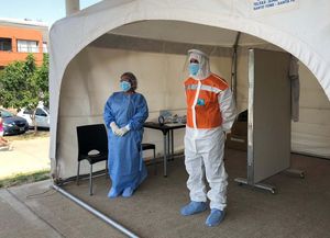 En el Hospital Iturraspe le hacen hisopados al personal de salud