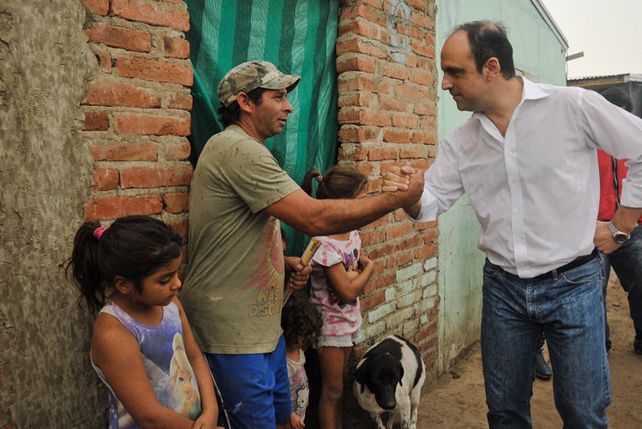 “Mientras otros sólo hacen promesas, nosotros recorremos obras concretas”