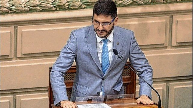 El gobernador Pullaro abre sesiones en la Legislatura El gobernador Pullaro abre sesiones en la Legislatura