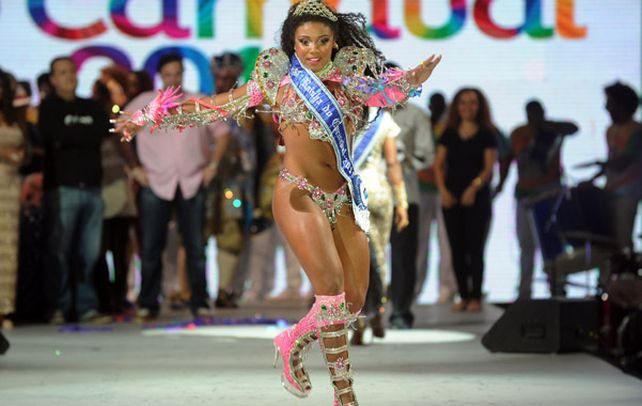 Samba. La morena Evelyn Bastos