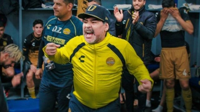 Maradona imprimió su entusiasmo a una ciudad y un equipo que intentó conseguir el ascenso a la Liga Mexicana de Fútbol.