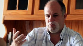 Más que una acción destituyente contra la provincia diría que se trata de un guión berreta, de una fábula
