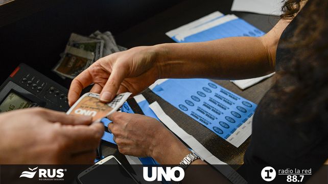 Lectores de UNO se fueron con la entrada y la foto con la Copa
