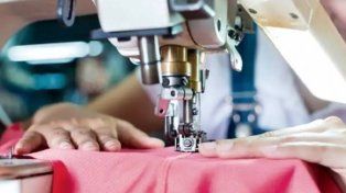 La industria explica el 97% de las bajas laborales mensuales en el sector formal. El dato pertenece al Observatorio de Industriales Pymes Argentinos (IPA)