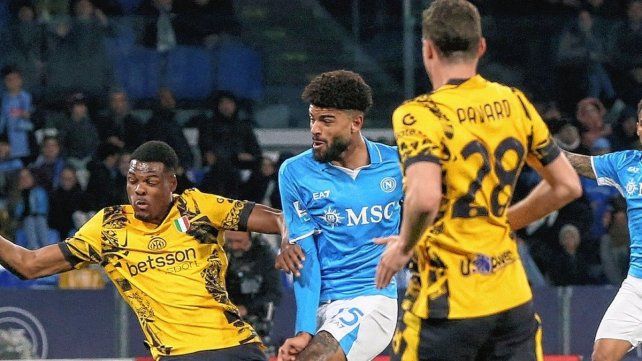 Napoli e Inter igualaron 1-1 en el estadio Diego Armando Maradona.