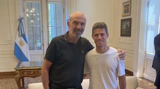 Capella y Schwartzman en la presentación del Challenger de Tenis de Rosario en 2025.