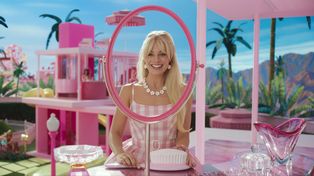 Margot Robbie interpreta a la protagonista en el film Barbie.