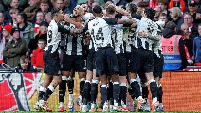 Newcastle dio el batacazo contra el Liverpool