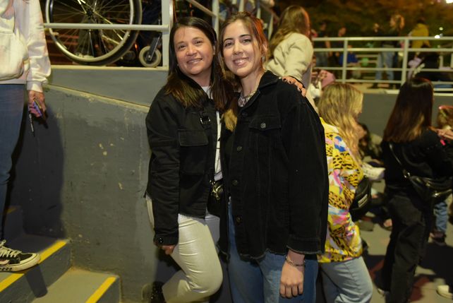 Anahi Muñoz y Emilia Hernandez