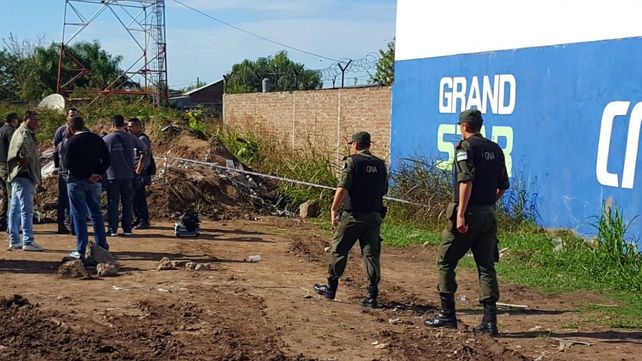 Emboscaron e intentaron asesinar a tiros a un adolescente de 17 años en el barrio Santa Rosa de Lima