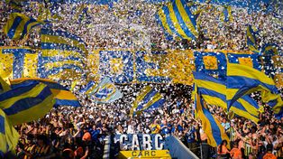 Los hinchas de Central armaron una fiesta en el partido ante Estudiantes y se fueron felices con la clasificación.