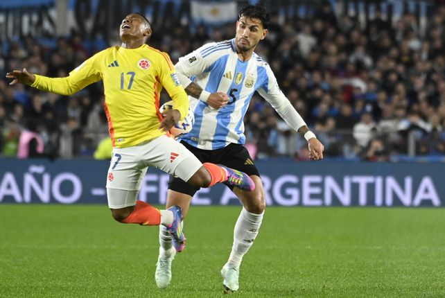 Campaz fue titular en el partido ante Argentina. De ahora en más el Bicho pensará sólo en Central.