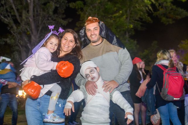 Débora Rodríguez, Leandro Malik, Álvaro y Martina.  