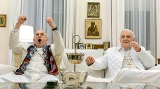 Los dos papas (2019) y Cónclave (2024) están disponibles en plataformas de streaming