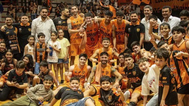 Urquiza de Santa Elena ganó todos los partidos que disputó en la Liga Provincial.