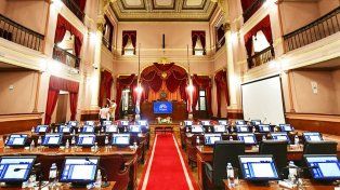 El miércoles se retomará el debate de la Ley de Transición con la presencia de representantes de ATE, UPCN y APLER. El jueves seguirá la de pensiones vitalicias