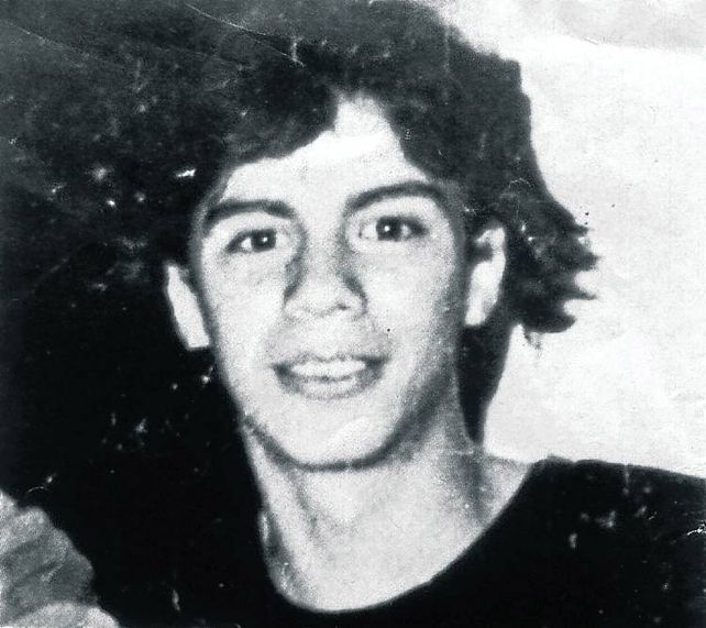 Walter Bulacio murió en abril de 1991 tras ser detenido cuando iba a un recital de Patricio Rey y sus Redonditos de Ricota en Núñez. Tenía 17 años.