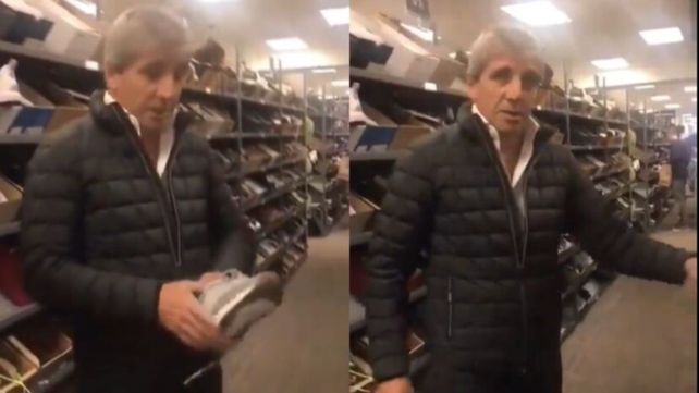 El ministro de Economía fue escrachado mientras compraba zapatillas en un comercio de Estados Unidos.&nbsp;