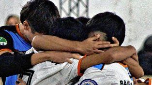 La categoría C15 de Atlético Bajada Grande repitió el título obtenido a fines de la temporada 2024.