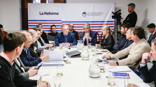 El presidente de la Convención, el radical Felipe Michlig, encabezó la reunión de la comisión de Labor Parlamentaria, encargada de fijar el temario de la sesión.