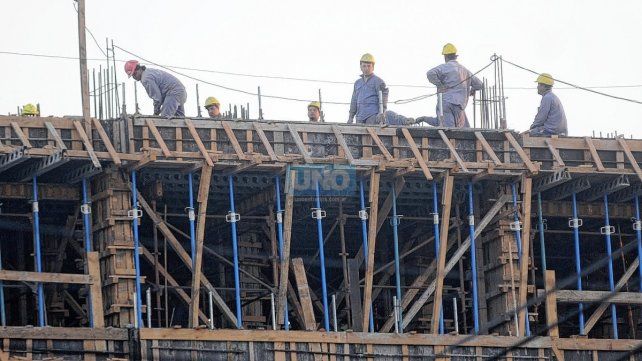 Bajó la desocupación en Paraná y Concordia, según el INDEC