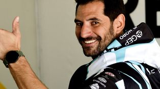 La sonrisa del experimentado piloto de Las Parejas Facundo Ardusso al llegar al Centenario de Neuquén. Tercera fecha del TC.