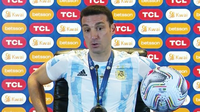 Scaloni le bajó el tono a una eventual polémica con Marcelo Gallardo