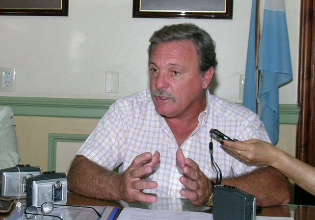 Lacava: “11 velitas y menos inversión en la EPE”