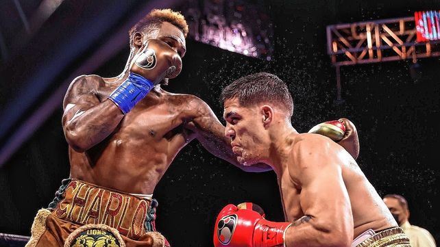 La revancha entre Brian Castano y Jermell Charlo se disputará el 14 de mayo en California.&nbsp;