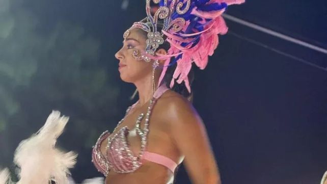 Quién es la intendenta que es furor en las redes por bailar en una comparsa en Carnaval