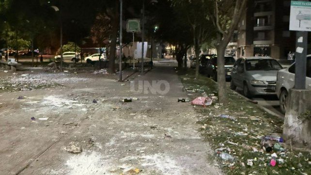 El estado de la plazoleta de los Inmigrantes