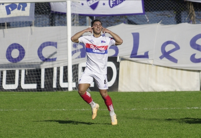 Facundo Marín hizo el gol de Central Córdoba.
