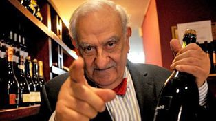 Murió el escritor, periodista y especialista en vinos santafesino Miguel Brascó