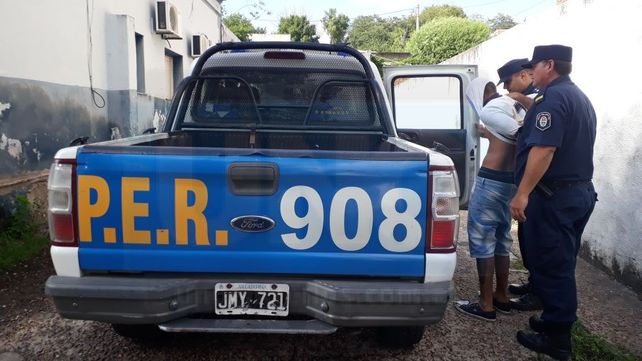Encontraron escondido en un techo a un joven que violó la prisión domiciliaria