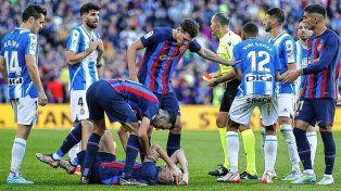 Barcelona empató con Espanyol y está en la cima con Real Madrid