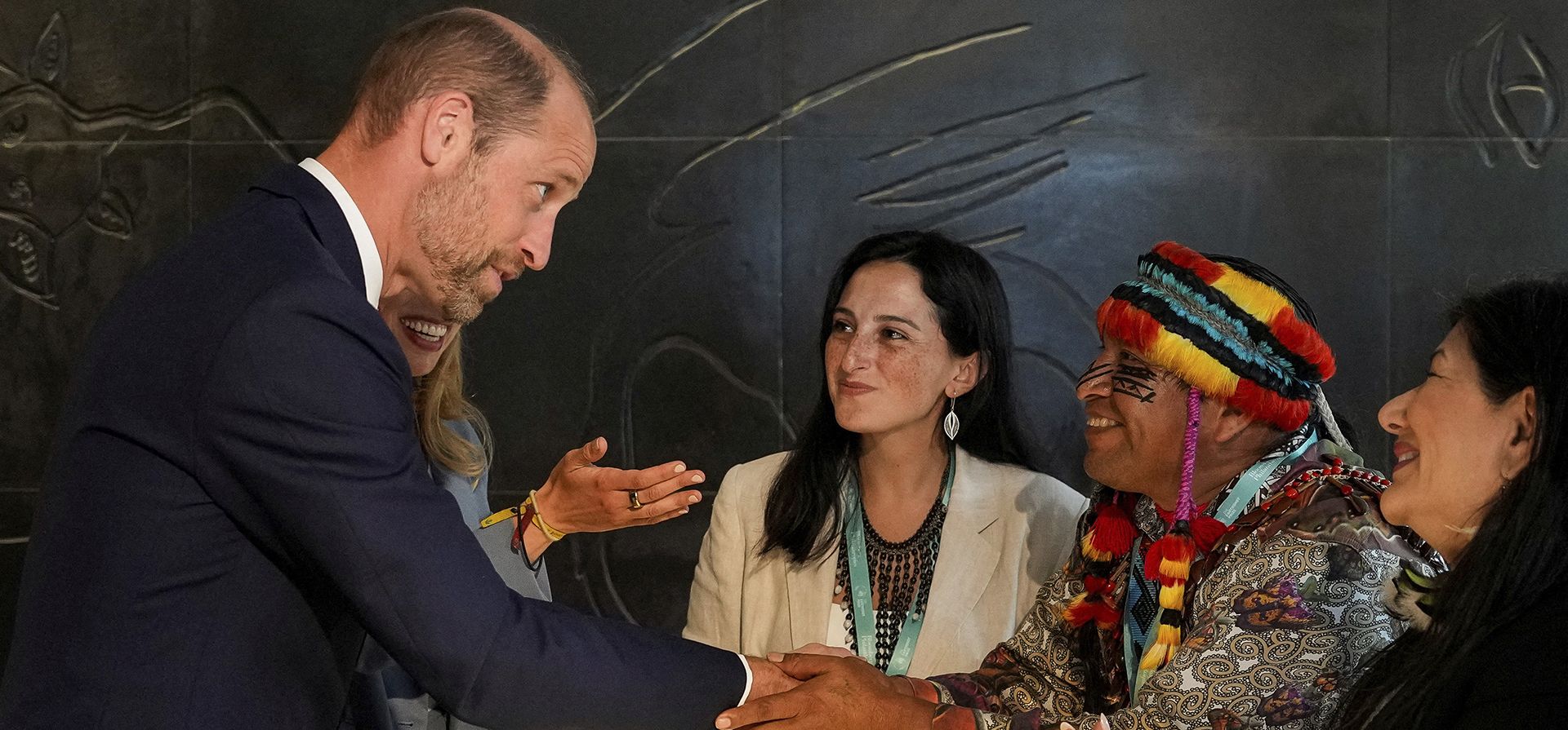 El príncipe Guillermo de Gran Bretaña se reúne con los finalistas del Premio Earthshot 2024 durante el evento El príncipe Guillermo de Gran Bretaña se reúne con los finalistas del Premio Earthshot 2024 durante el evento