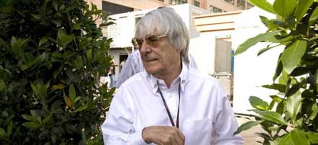 El patr&oacute;n de la F&oacute;rmula Uno, Bernie Ecclestone, elogi&oacute; a Hitler
