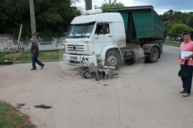 Una joven está grave luego de protagonizar un accidente