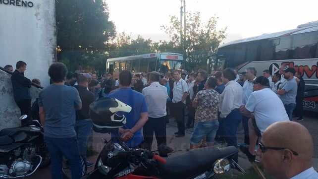 Hasta las 8 de jueves no hay colectivos urbanos